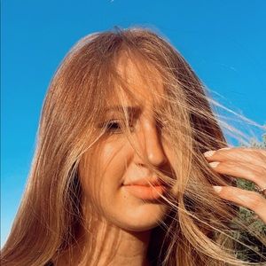 Meet your Posher, Maddi